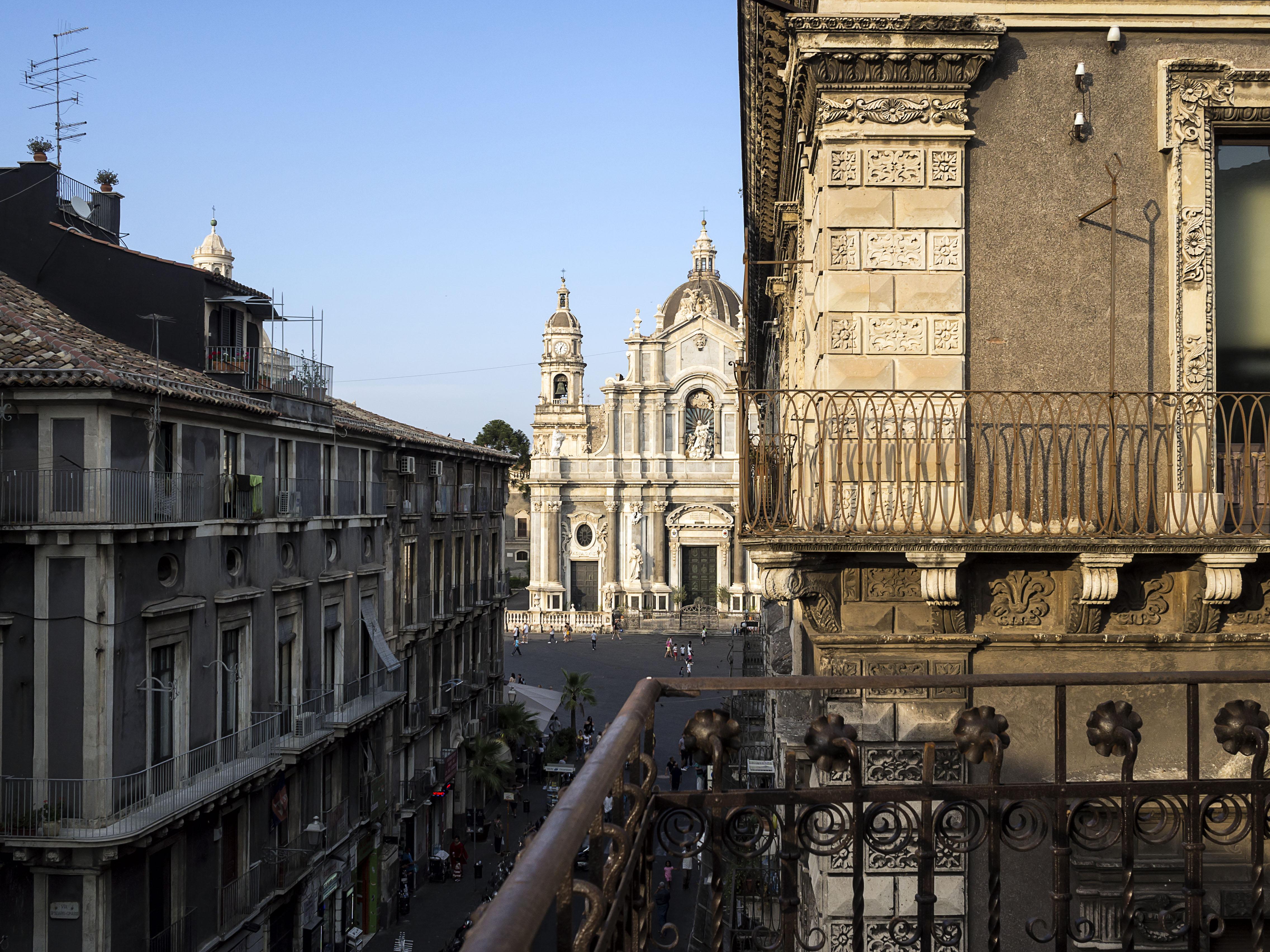 Duomo Suites & Spa カターニア エクステリア 写真